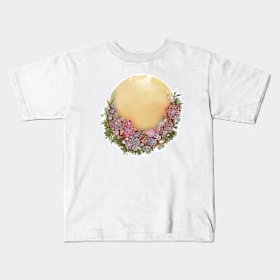 Garden of lines Kids T-Shirt